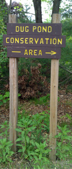 dug_pond_sign